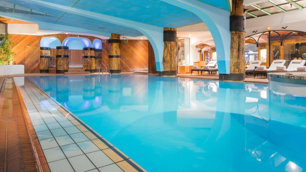 Hotel Le Palace Des Neiges Courchevel Esterno foto