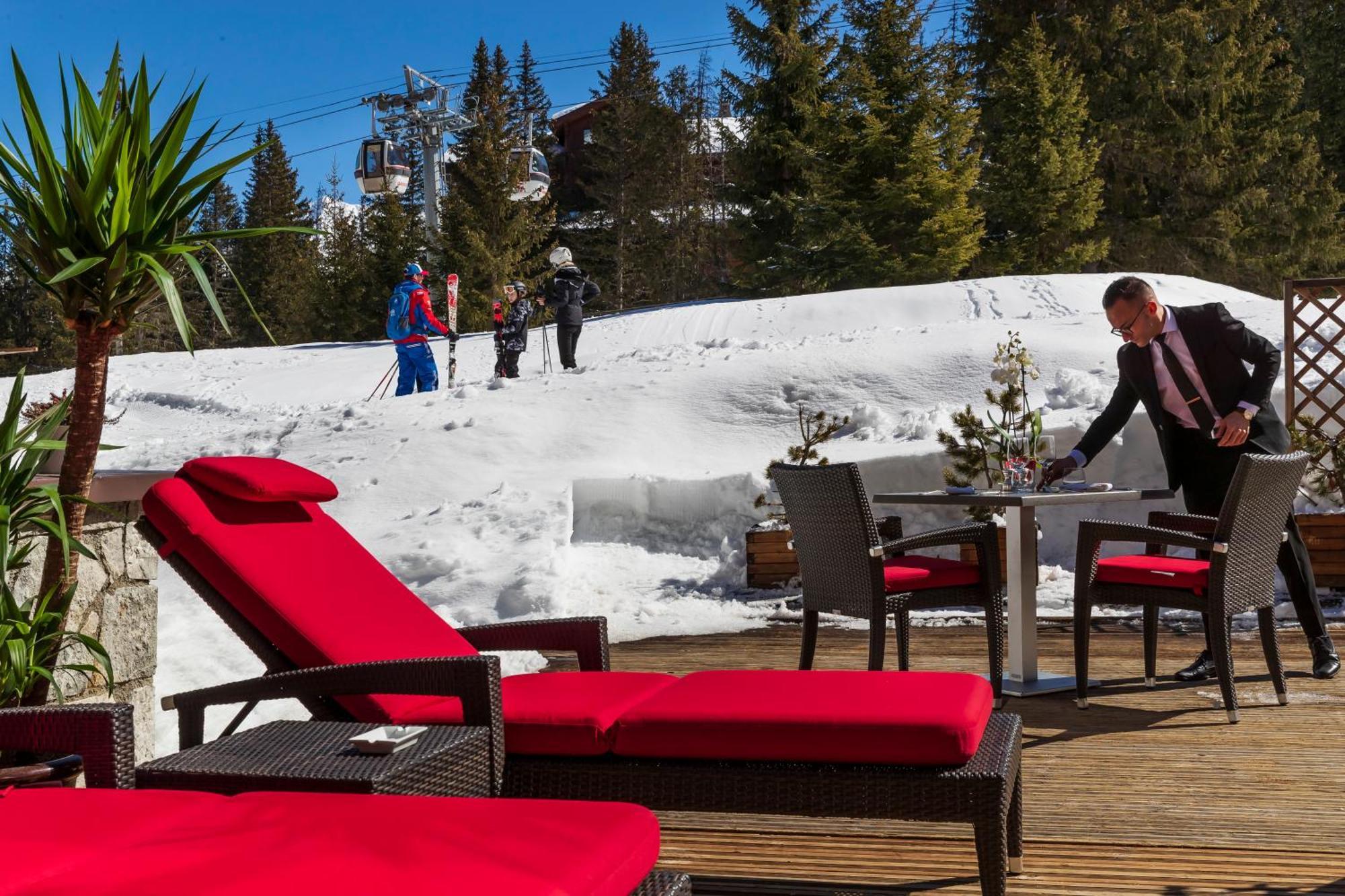 Hotel Le Palace Des Neiges Courchevel Esterno foto