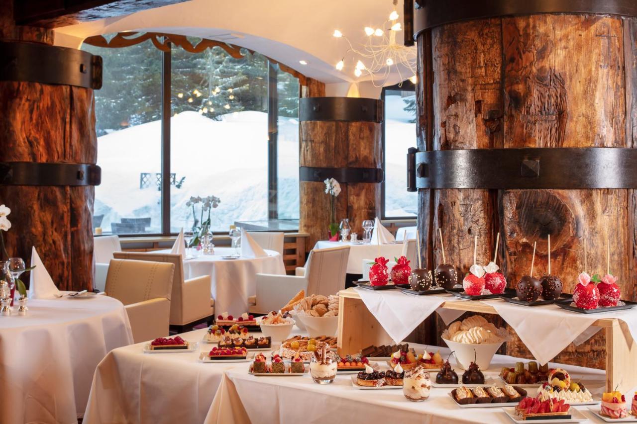 Hotel Le Palace Des Neiges Courchevel Esterno foto